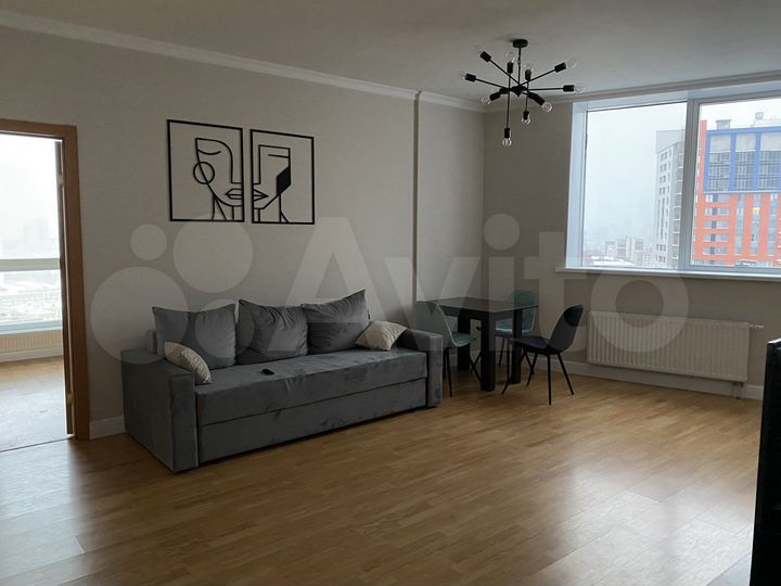 1-к. квартира, 56 м², 19/25 эт.