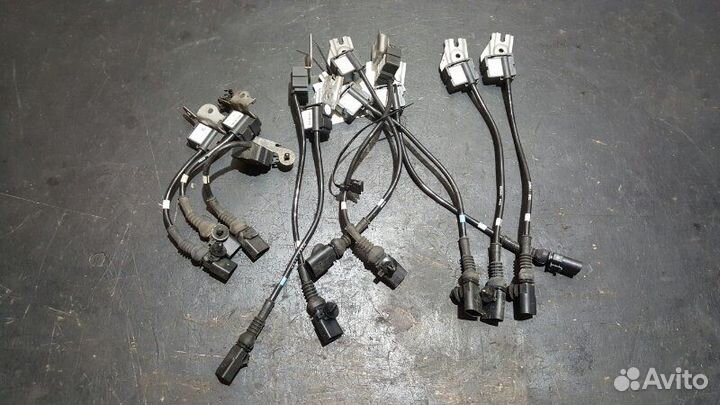 Датчик ускорения Porsche Cayenne 957 M48.51 08