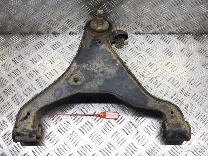 Рычаг передний правый Nissan Pathfinder YD25