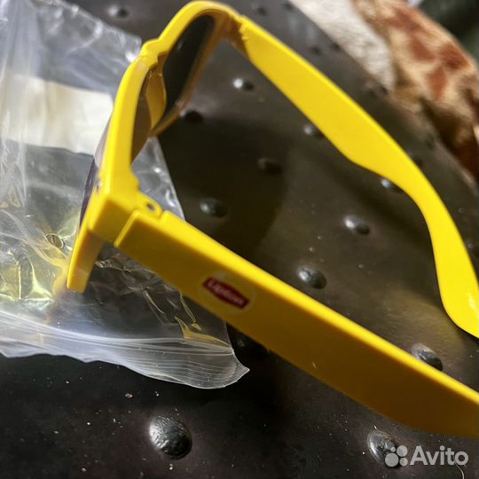 Солнечные очки lipton