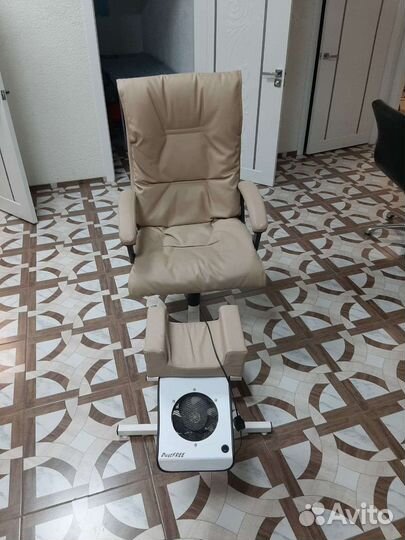 Кресло для педикюра