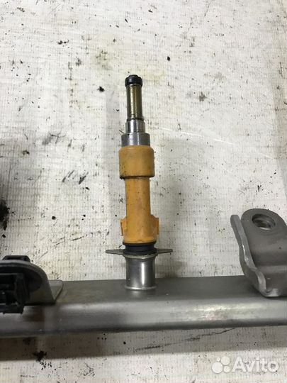 Форсунка инжекторная электрическая Suzuki SX4 I (2