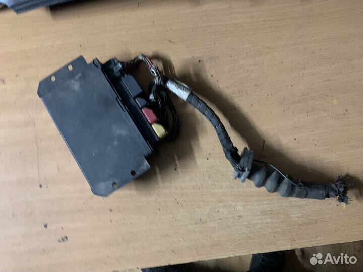 Блок управления центральным замком audi A6