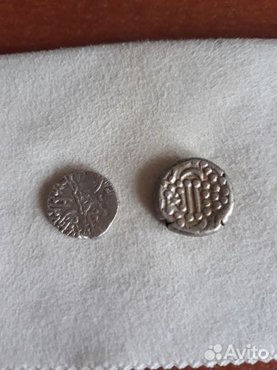 Серебряные.старинные монеты индии.из раскопок