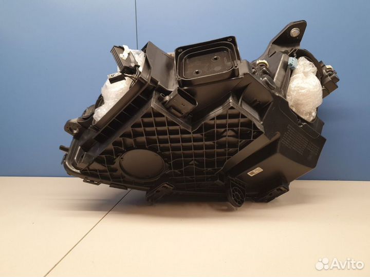 Фара правая Mercedes GLC-klasse X253 2015