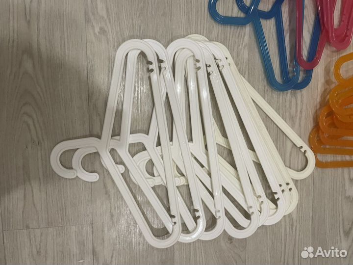 Вешалки плечики IKEA