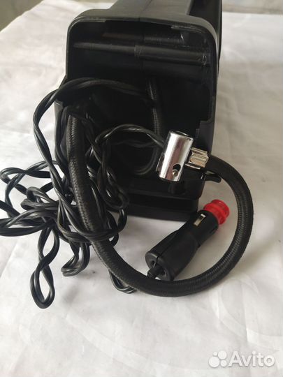 Компрессор воздушный автомобильный б/у