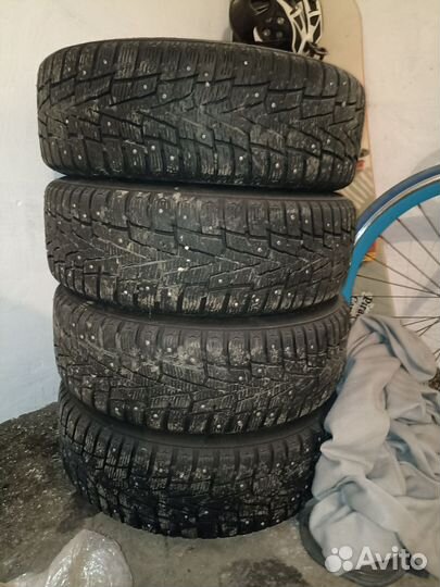 Комплект зимних колес r16 в отличном состоянии