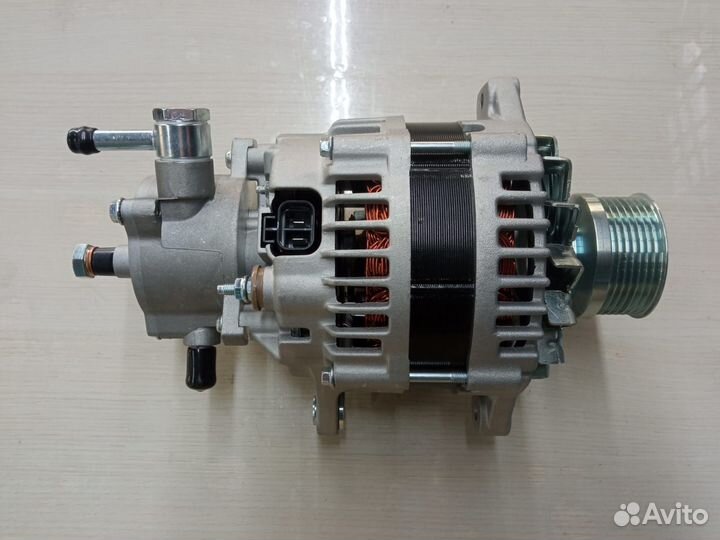 Генератор isuzu 24V 80A 4HK1 с помпой NQR90 ALH650