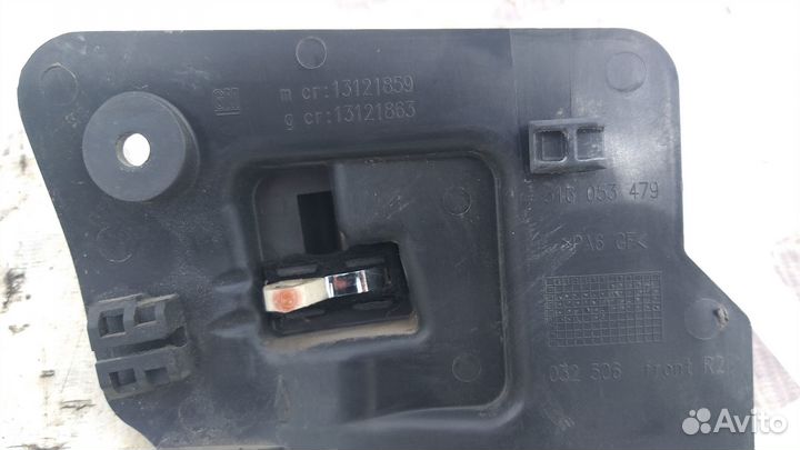 Ручка внутренняя передняя правая Opel Meriva A