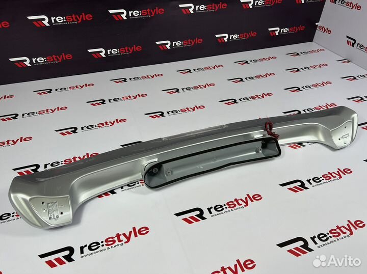 Спойлер Наверх Toyota Land Cruiser 100 Jw82FB