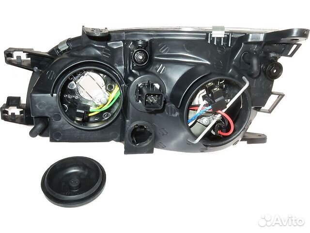 Фара правая (под корректор) Avensis Caldina