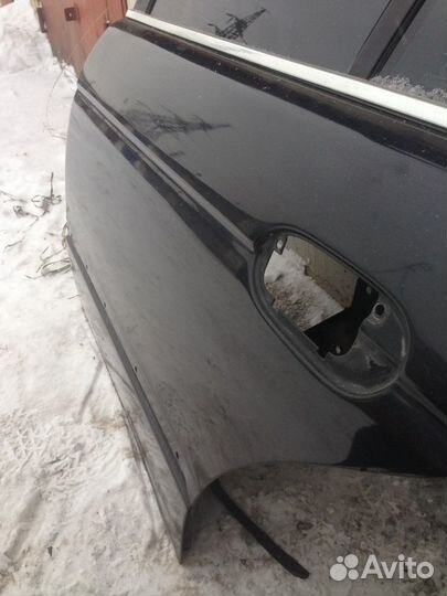 Задняя левая дверь е39