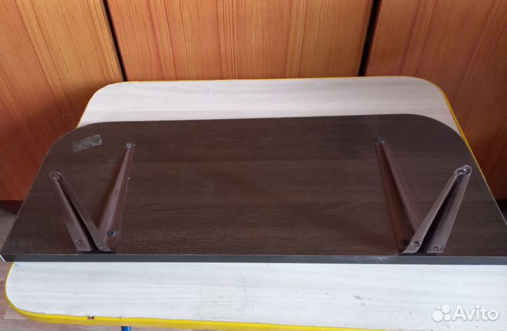 Вешалка, полки, ножки