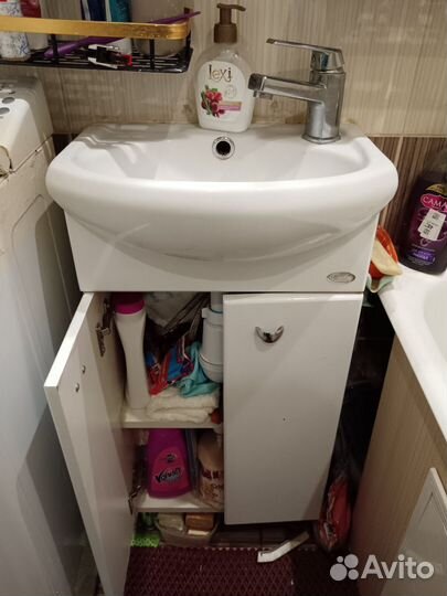 Тумба для ванной с раковиной
