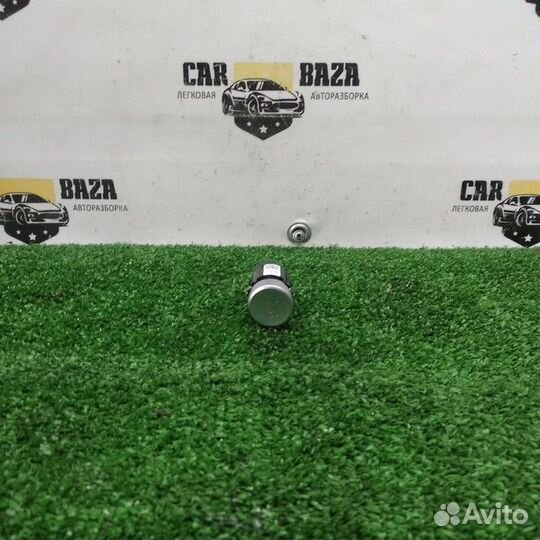 Кнопка запуска двигателя Audi A4