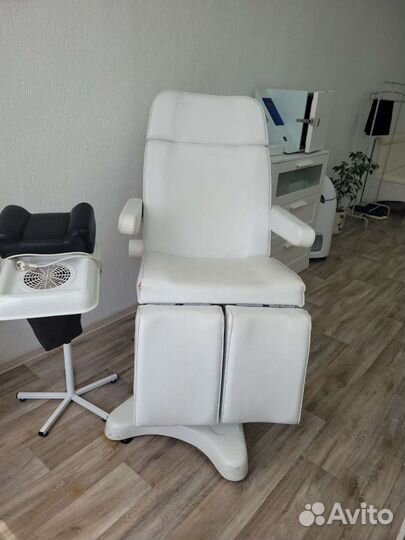 Педикюрное кресло