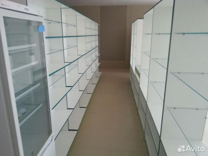 Аптечная мебель (стилажи, витрины)