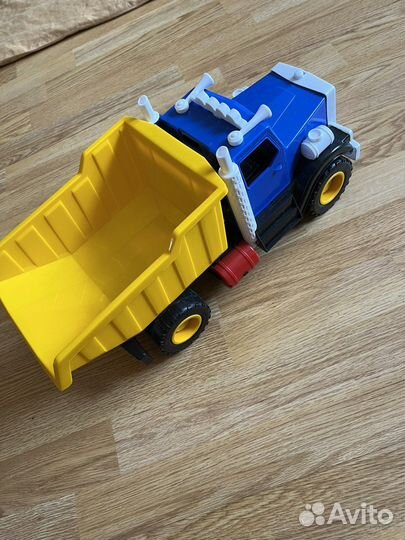 Грузовик новый большой