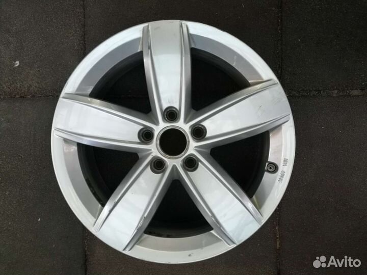 Диск R 17 Volkswagen Tiguan. 1 штука