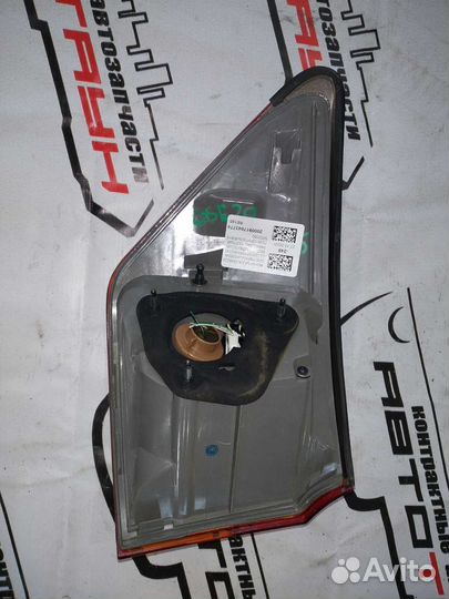 Фонарь lexus IS220D IS250 IS300 IS350 ALE20 GSE20