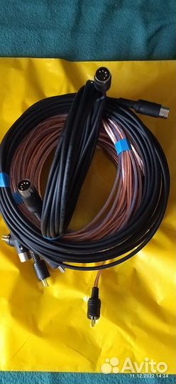 Советский,3.5 штекер усилителю,телефону и пк