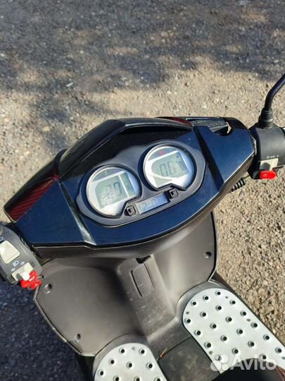 Скутер stels vortex 50