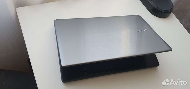 Acer Aspire v5-561 i7-4510u/6Gb/500GB