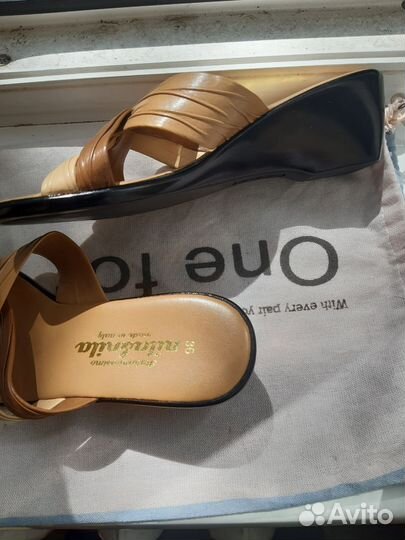 Шлепанцы женские Италия