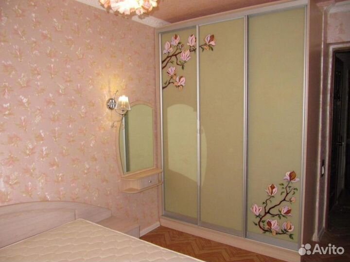 Стенка в гостиную