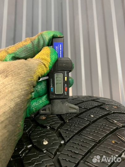 Continental ContiIceContact 4x4 235/55 R19 105T