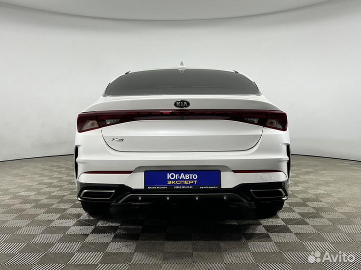 Kia K5, 2021
