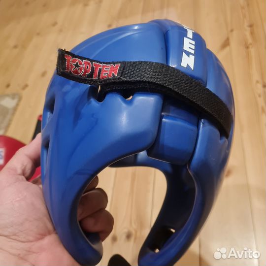 Шлем боксерский TOP TEN