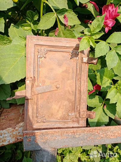 Дверца для печки старинная