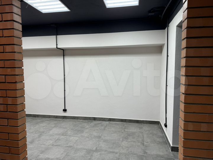 Помещение свободного назначения, 186 м²