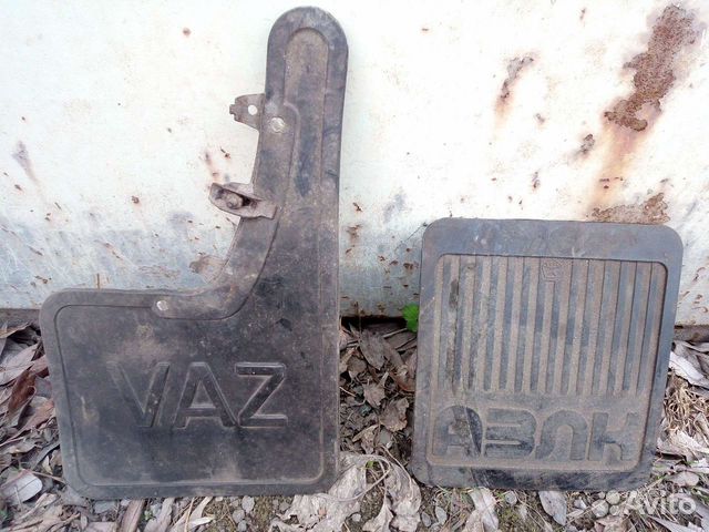 Брызговики, камера на Жигули