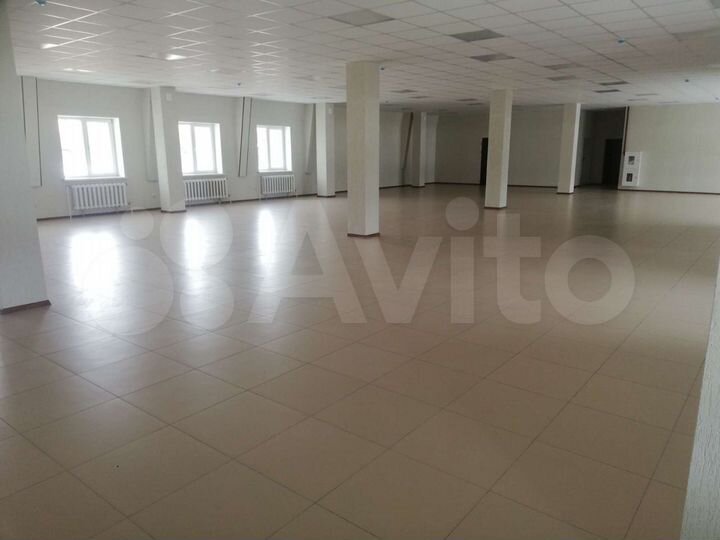 Свободного назначения, 950 м²