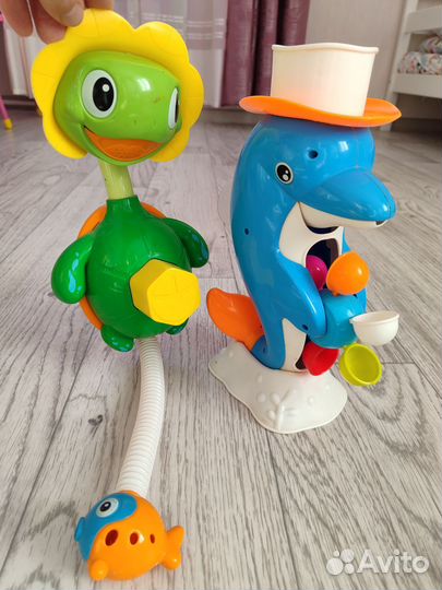 Игрушки для купания в ванной