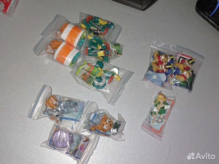 Киндер единички разные новые