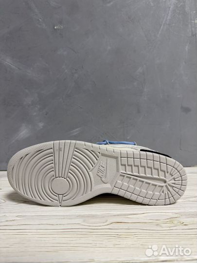 Nike dunk low off white