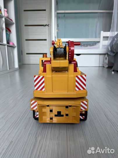 Подъемный кран Bruder MAN