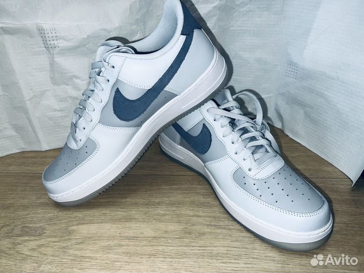 Кроссовки Nike Air Force 1 '07 LV8