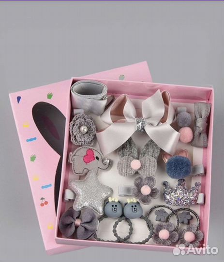 Подарочный набор заколок для девочек новый