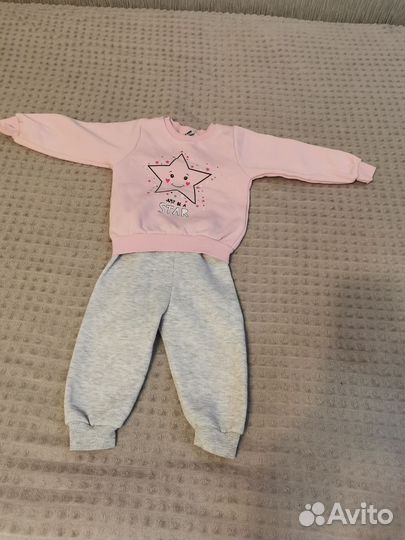 Теплый костюм с жилеткой для девочки