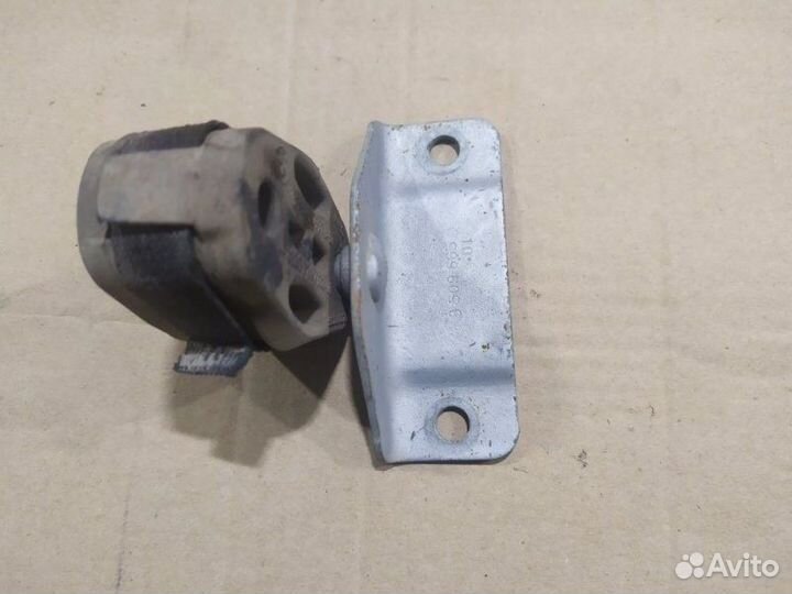 Кронштейн Bmw X3 F25 20DX N47N 2012