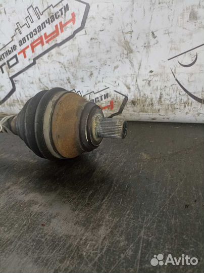 Привод audi AUQ BVR TT 8N3 8N9 передний левый атм