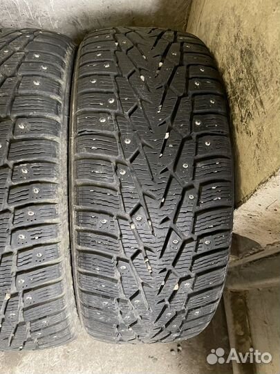 Nokian Tyres Hakkapeliitta 7 215/55 R17