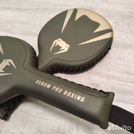 Лапы-ракетки Venum Pro