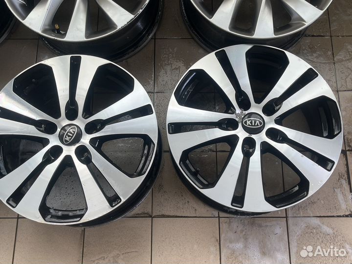 Литье диски r17 5x114 3 kia