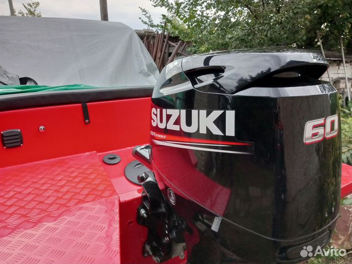 Триера 460 Fish + Suzuki DF60